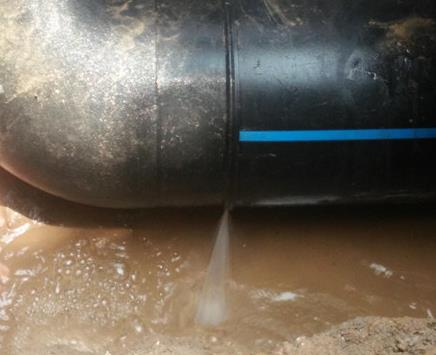 正阳楼顶渗水维修公司为大家分享下正阳卫生间漏水维修修补技术!